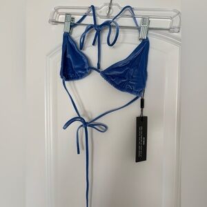 Triangl Vinca Bikini Top in Cefa